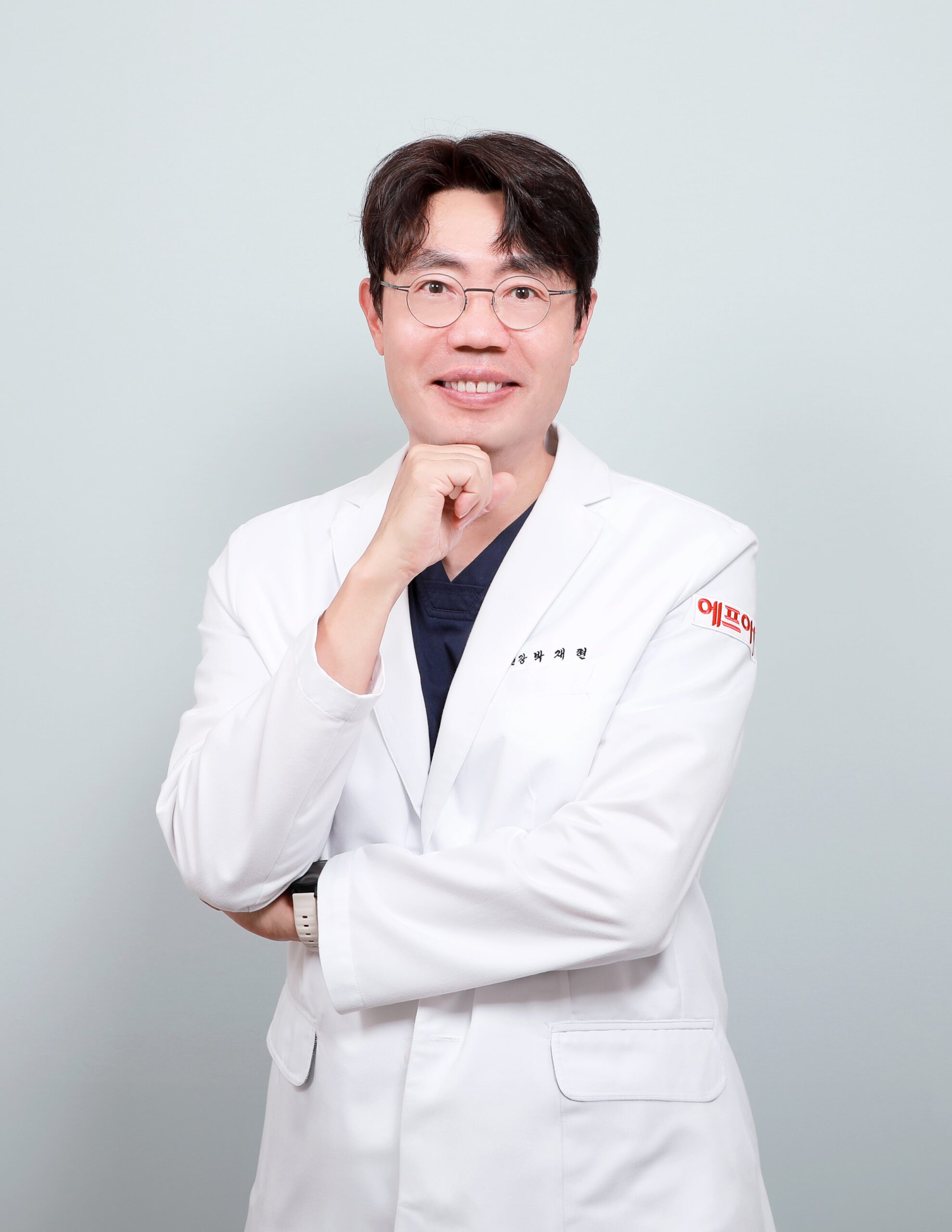압구정눈밑지방재배치수술후